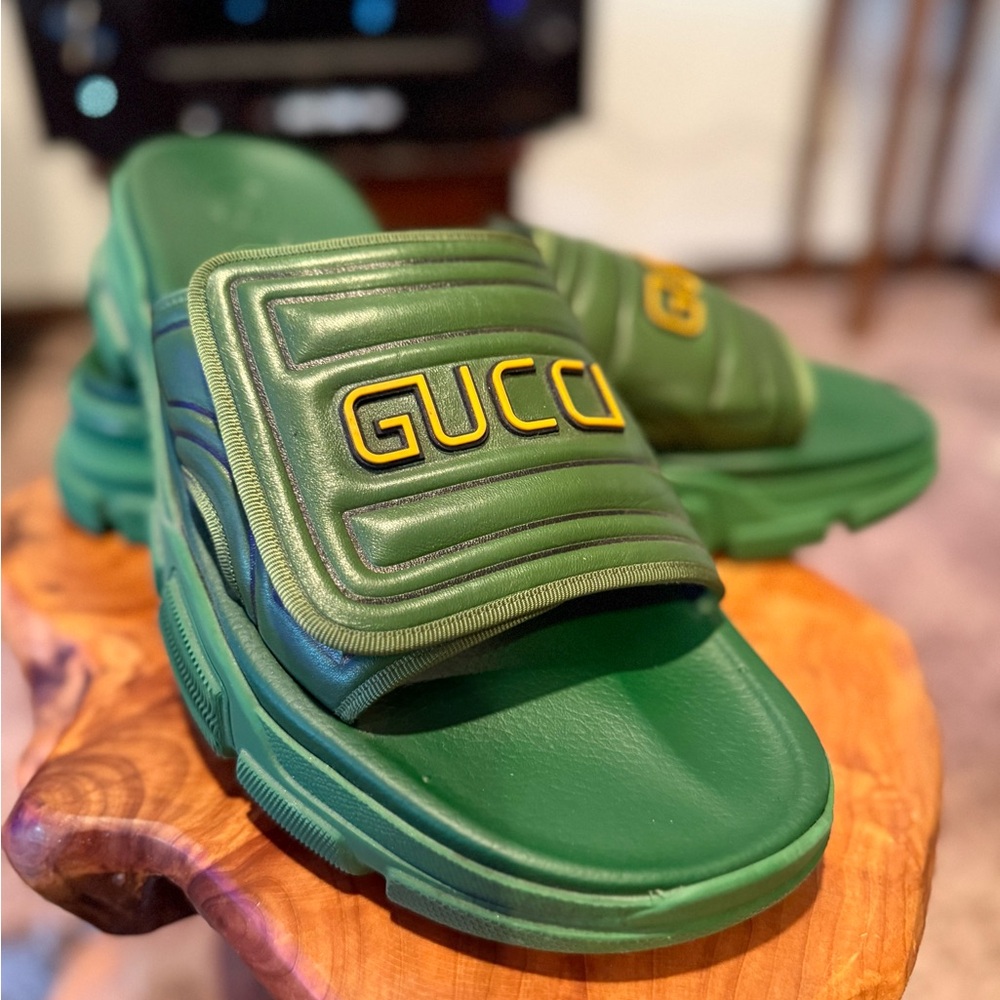 Reposh Gucci Emerald Green and yellow Slide Sandals.